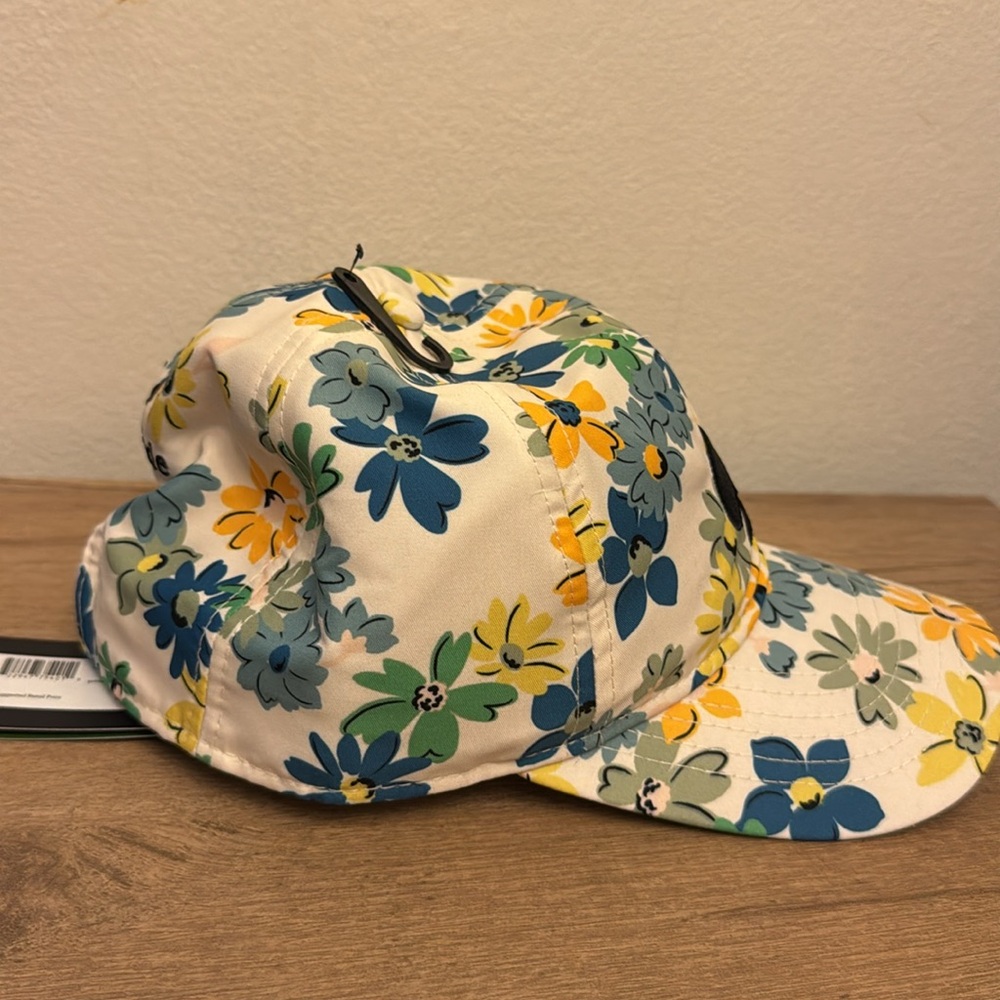 NWT Kate spade hat. - Picture 2 of 5